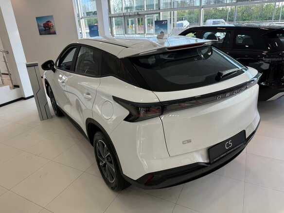 2026 Omoda C5 II, белый, 2929000 рублей - вид 20