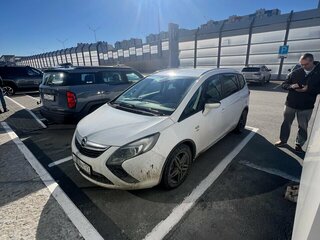 2013 Opel Zafira C, белый, 1240000 рублей, вид 3