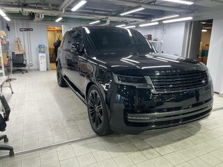 2026 Land Rover Range Rover P530 MHEV Long V, чёрный, 27000000 рублей, вид 3