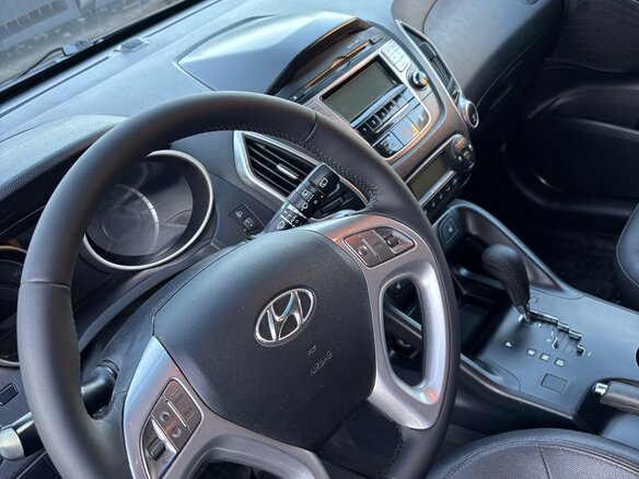 2012 Hyundai ix35 I, коричневый - вид 9