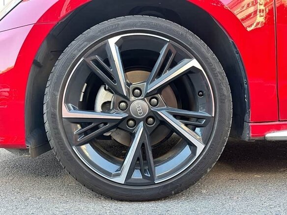 2022 Audi A3 35 TFSI Long IV (8Y), красный, 1650000 рублей - вид 18