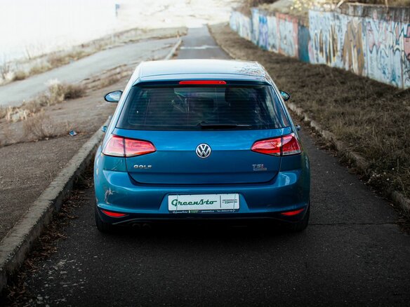 2013 Volkswagen Golf VII, голубой, 990000 рублей - вид 21