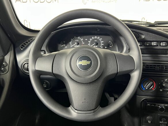2018 Chevrolet Niva I Рестайлинг, чёрный, 779900 рублей - вид 14