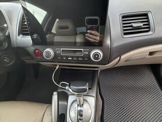 2009 Honda Civic Hybrid VIII Рестайлинг, чёрный, 615000 рублей, вид 2