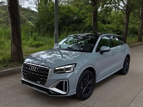 2023 Audi Q2 L 35 TFSI I Рестайлинг, серый, 2190000 рублей, вид 1