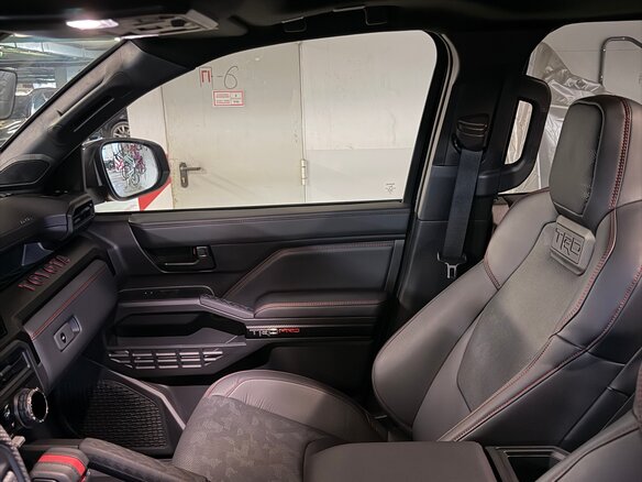 2025 Toyota Tacoma IV, коричневый, 10400000 рублей - вид 20