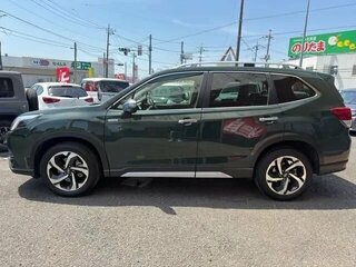 2022 Subaru Forester V Рестайлинг, зелёный, 1900000 рублей, вид 4