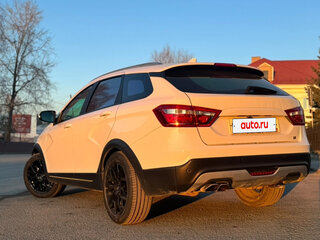 2019 Lada (ВАЗ) Vesta SW Cross I, белый, 990000 рублей, вид 4
