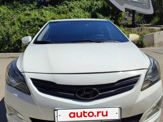 2015 Hyundai Solaris I Рестайлинг, белый, 840000 рублей, вид 2