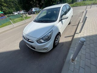 2011 Hyundai Solaris I, белый, 650000 рублей, вид 5