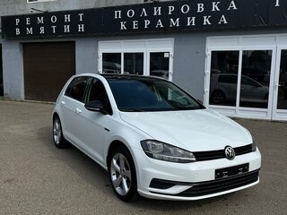 2019 Volkswagen Golf VII Рестайлинг, белый, 1880000 рублей, вид 4
