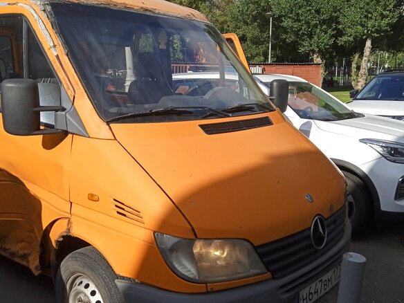 2000 Mercedes-Benz Sprinter Classic, оранжевый - вид 2