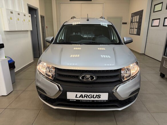 2026 LADA (ВАЗ) Largus, серебристый - вид 1