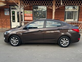 2015 Hyundai Solaris I Рестайлинг, коричневый, 1050000 рублей, вид 5