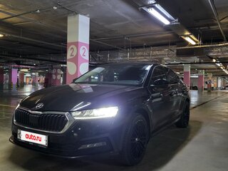 2021 Skoda Octavia IV (A8), чёрный, 1900000 рублей, вид 1