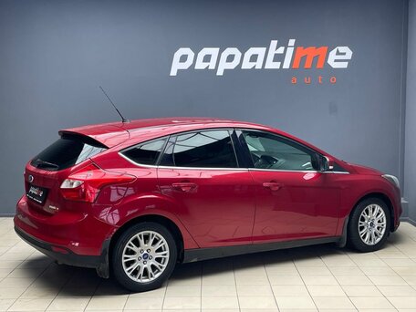 2012 Ford Focus III, красный, 649000 рублей, вид 3