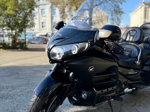 2014 Honda GL 1800 Gold Wing, чёрный, 1999000 рублей - вид 24