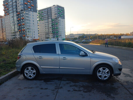 2011 Opel Astra H Рестайлинг, бежевый, 410000 рублей, вид 2
