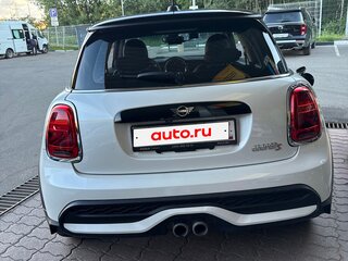 2023 Mini Hatch Cooper S III (F55/F56) Рестайлинг 2, белый, 2790000 рублей, вид 3