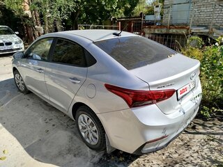 2020 Hyundai Solaris II, серебристый, 825000 рублей, вид 3