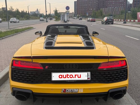 2019 Audi R8 V10 performance II (4S) Рестайлинг, жёлтый, 14000000 рублей - вид 4