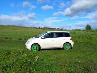 2002 Toyota Ist I, белый, 530000 рублей, вид 3