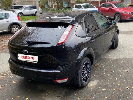 2010 Ford Focus II Рестайлинг, чёрный, 600000 рублей, вид 4