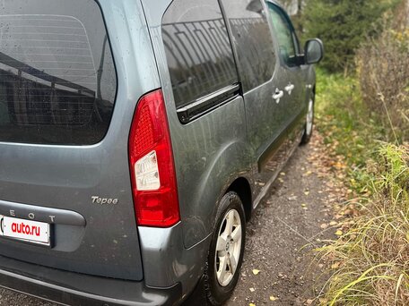 2010 Peugeot Partner II, серый, 520000 рублей, вид 2
