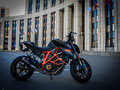 2015 KTM 1290 Super Duke R, чёрный, 650000 рублей