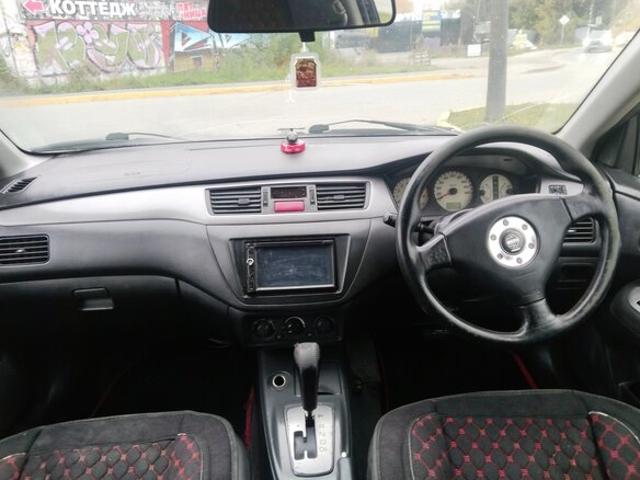 2001 Mitsubishi Lancer Cedia IX, чёрный, 200000 рублей - вид 5