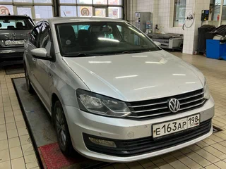 2019 Volkswagen Polo V Рестайлинг, серебристый, 950000 рублей, вид 2
