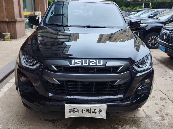 2024 Isuzu D-Max Lingtuo III, чёрный, 3095000 рублей - вид 1