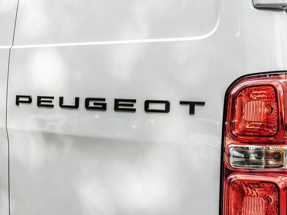 2025 Peugeot Expert, белый - вид 8