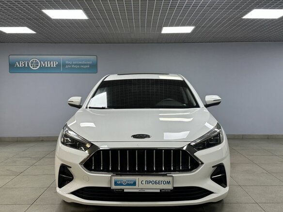2023 JAC J7 I, белый, 1300000 рублей - вид 1