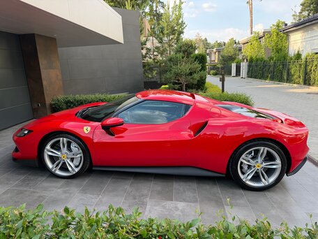 2022 Ferrari 296 GTB, красный, 24900000 рублей, вид 5