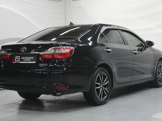 2018 Toyota Camry VII (XV50) Рестайлинг 2, чёрный, 2100000 рублей, вид 5