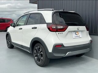 2023 Honda Fit Crosstar IV Рестайлинг, белый, 1500000 рублей, вид 5