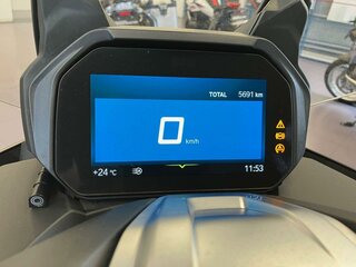 2023 BMW C 400 GT, чёрный, 799000 рублей, вид 5