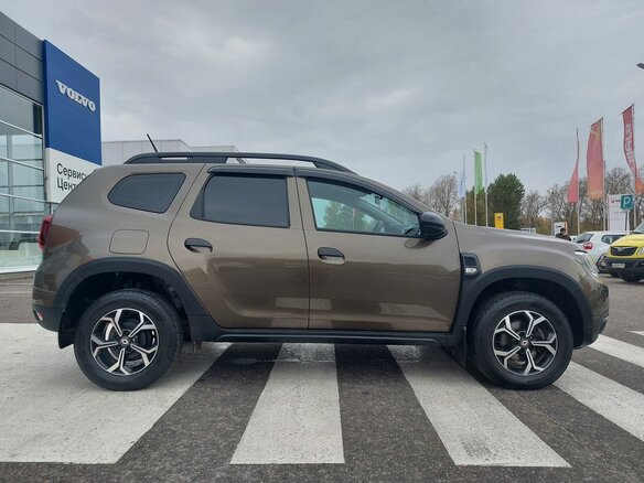 2022 Renault Duster II, коричневый, 2050000 рублей - вид 8