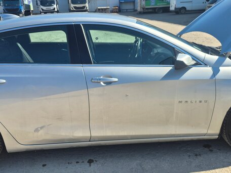 2022 Chevrolet Malibu IX Рестайлинг, серебристый, 1300000 рублей, вид 3