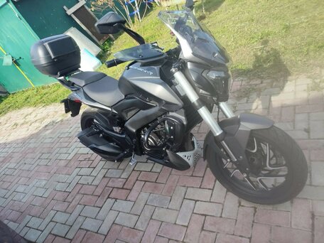 2024 Bajaj Dominar 400, чёрный, 420000 рублей, вид 3