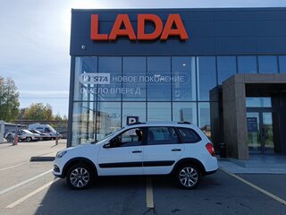 2025 Lada (ВАЗ) Granta Cross I Рестайлинг, белый, 1217900 рублей, вид 4