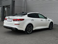 2018 Kia Optima IV Рестайлинг, белый, 2200000 рублей - вид 3