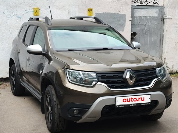 2022 Renault Duster II, коричневый - вид 2