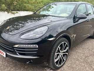 2011 Porsche Cayenne Diesel II (958), чёрный, 2800000 рублей, вид 1