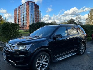 2018 Ford Explorer V Рестайлинг 2, чёрный, 2900000 рублей, вид 1