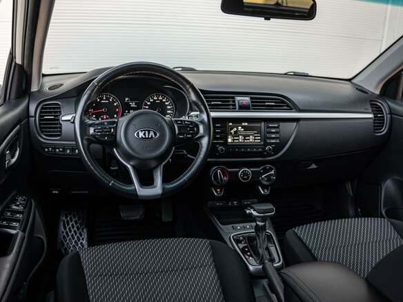 2019 Kia Rio X-Line IV, белый, 1250000 рублей - вид 5