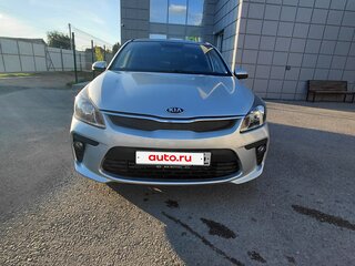 2017 Kia Rio IV, серебристый, 1100000 рублей, вид 3