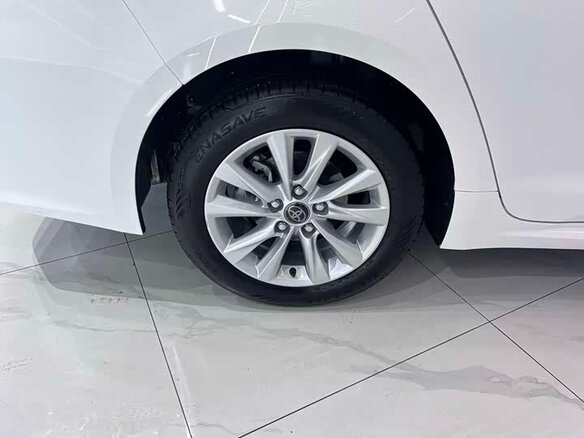 2023 Toyota Corolla XII (E210), белый, 1840000 рублей - вид 18