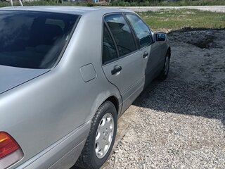 1994 Mercedes-Benz S-Класс 350 III (W140) Рестайлинг, серебристый, 430000 рублей, вид 3